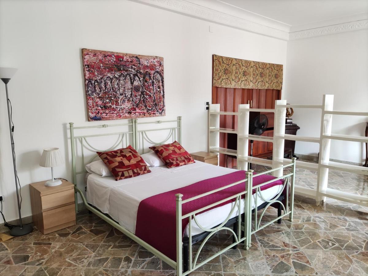 Stellium Hotel Palermo Luaran gambar