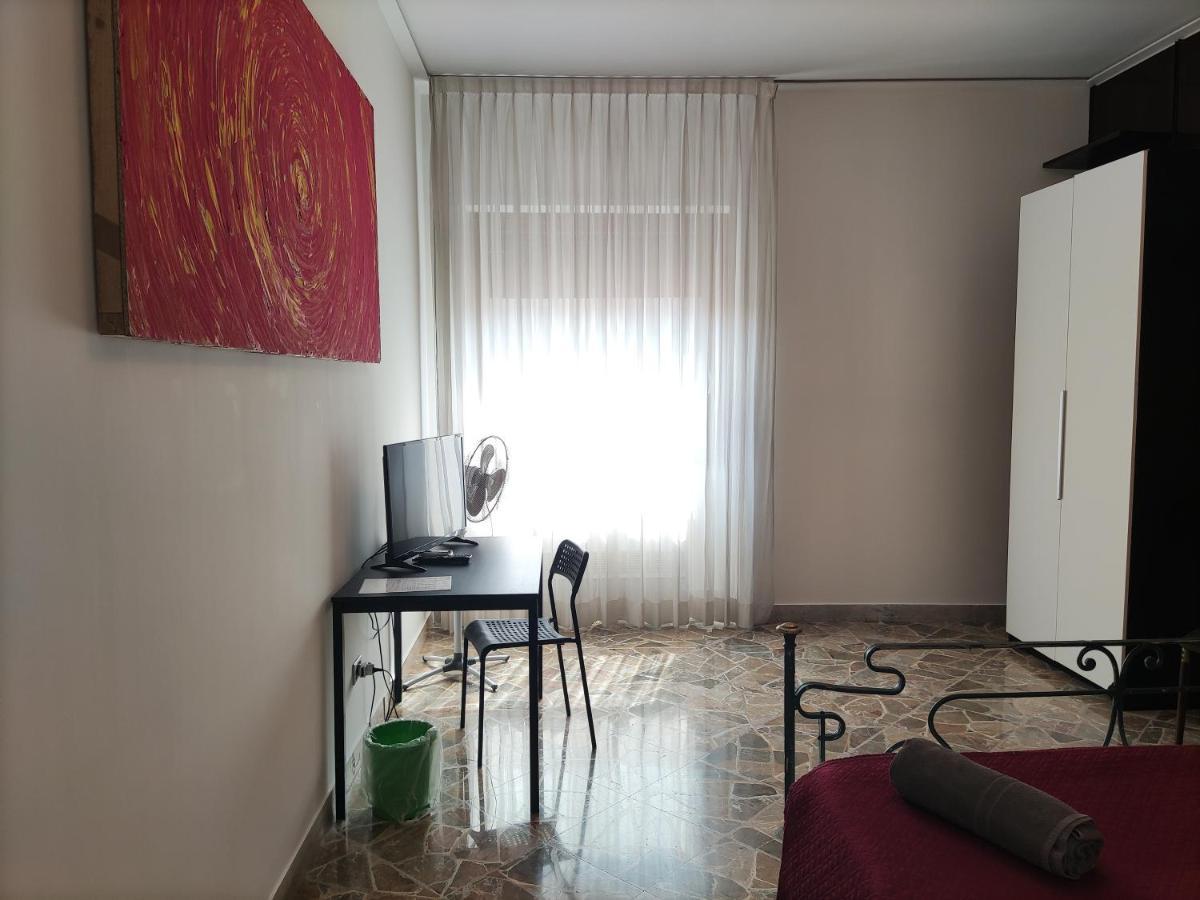Stellium Hotel Palermo Luaran gambar
